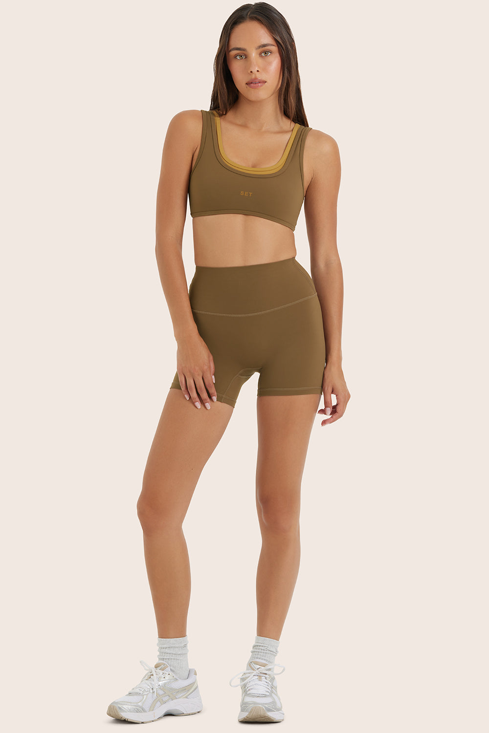 AIRLUXE BREATHE SHORTS - OTTER - Image 2