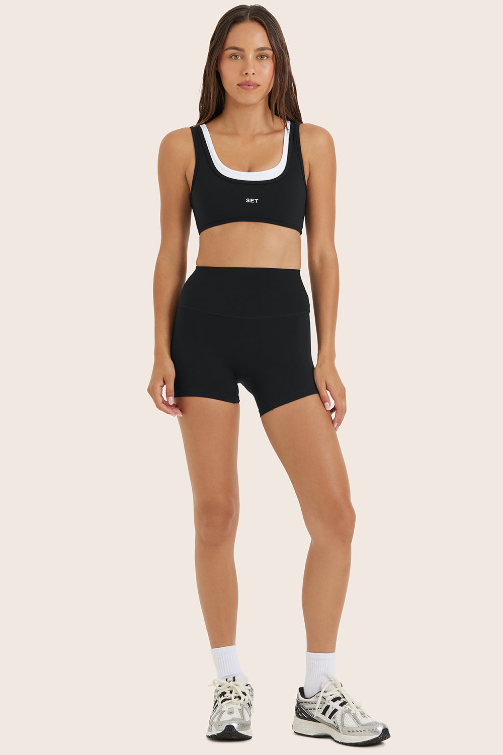AIRLUXE BREATHE SHORTS - ORCA - Image 2