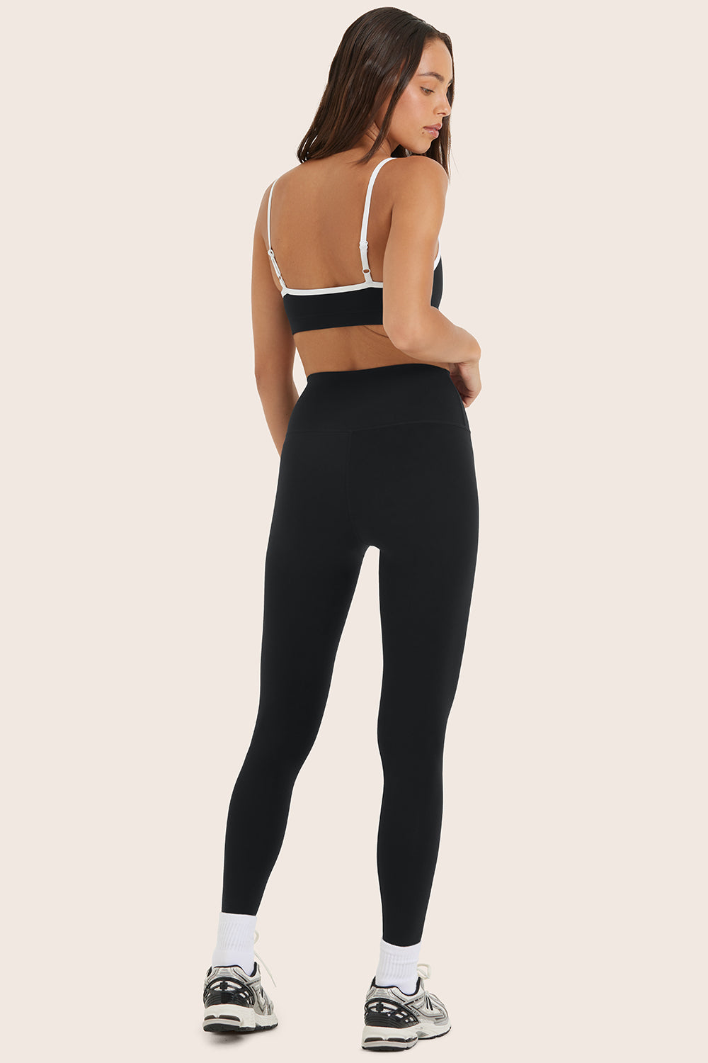 AIRLUXE BREATHE HIGH-RISE LEGGINGS - ORCA - Image 3