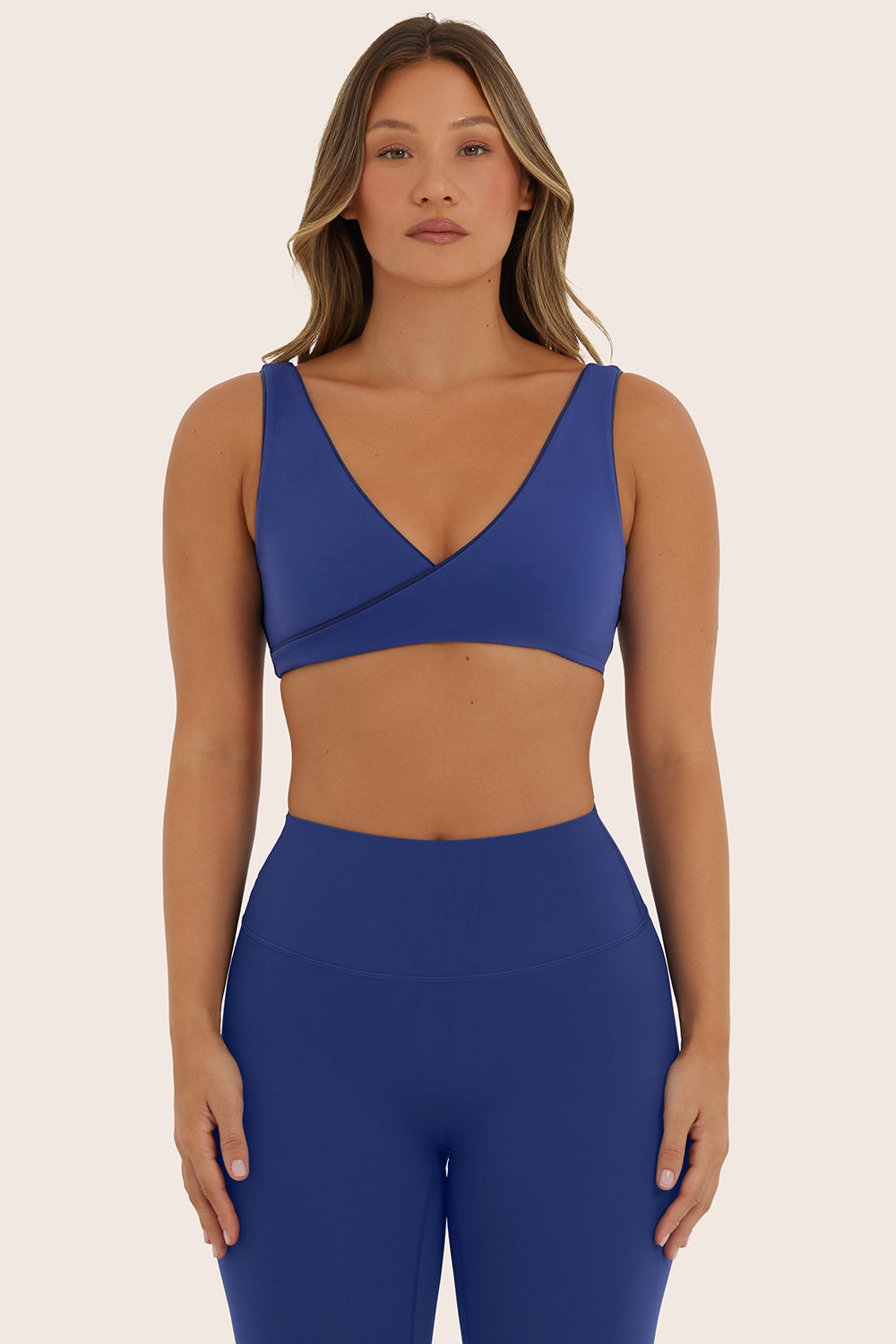 AIRLUXE BREATHE CONTRAST WRAP BRA - AQUA - Image 5