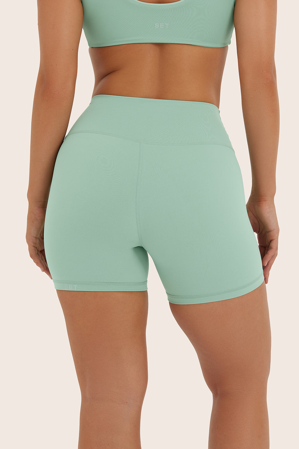 AIRLUXE BREATHE SHORTS - JULEP - Image 4