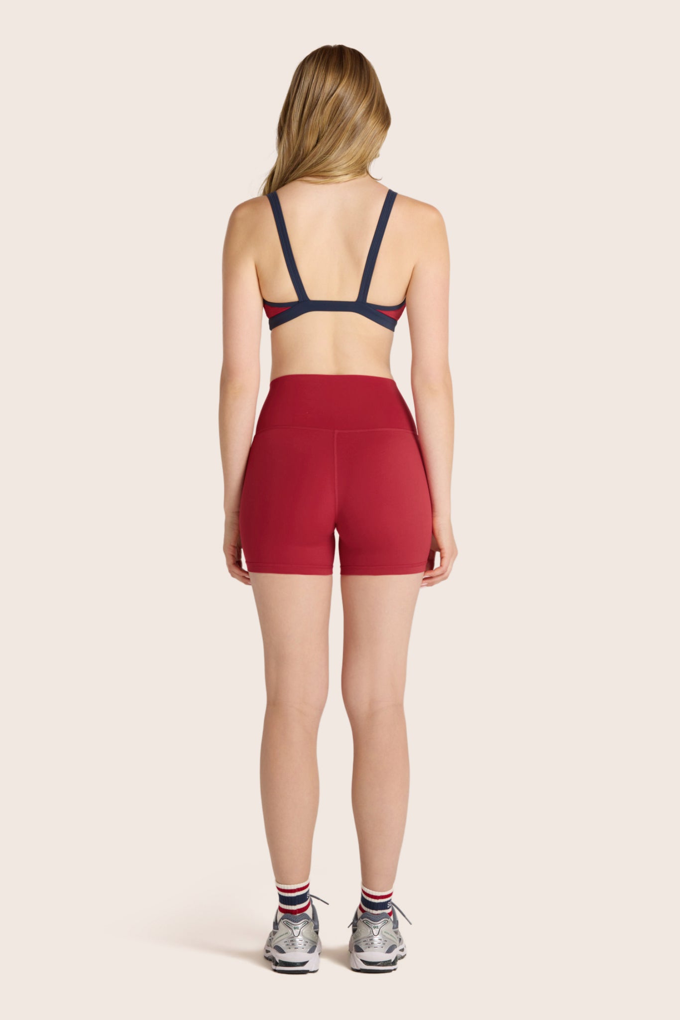 AIRLUXE BREATHE SHORTS - LADYBUG - Image 7