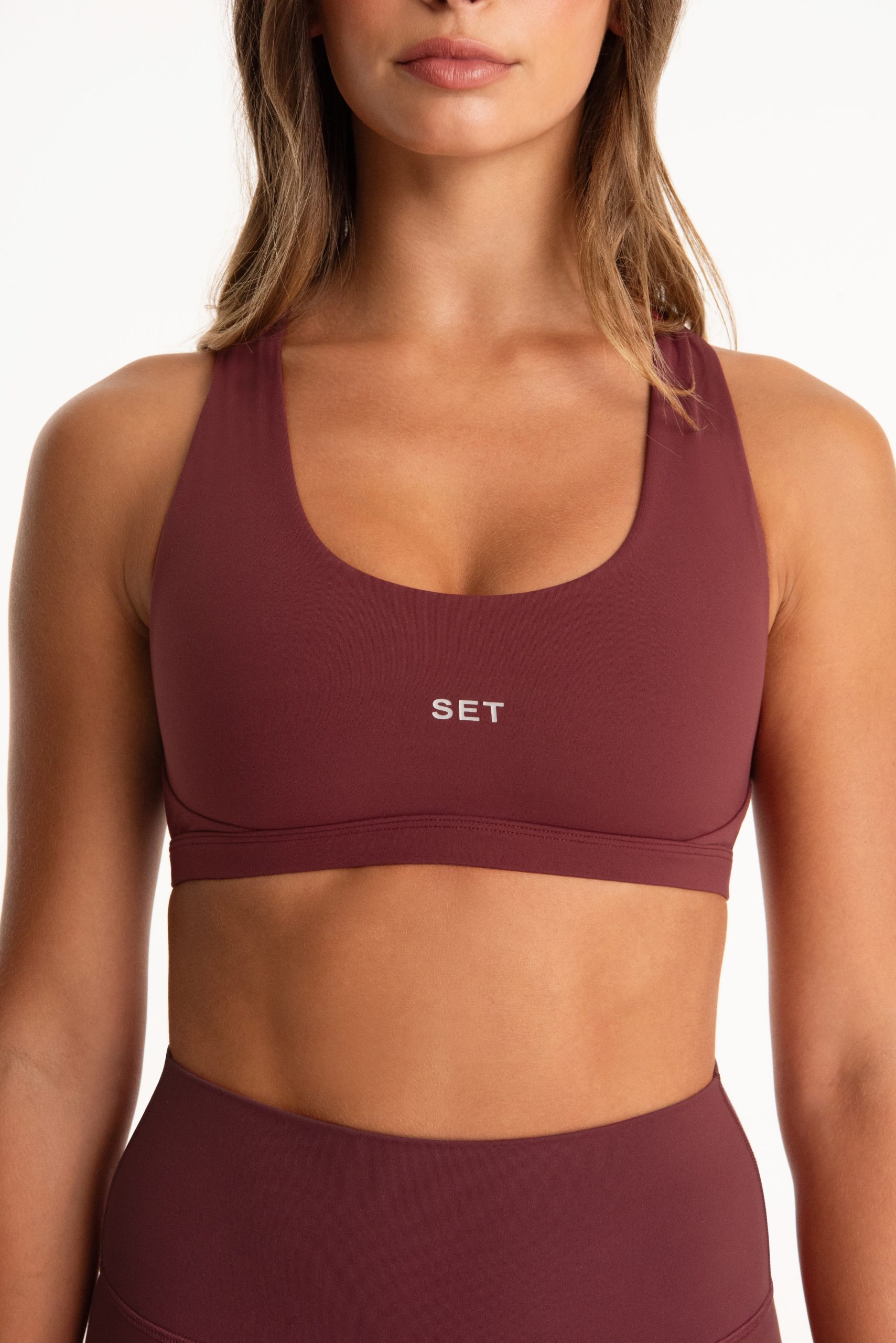 AIRLUXE BREATHE PARKE POSE BRA - RHUBARB - Image 4