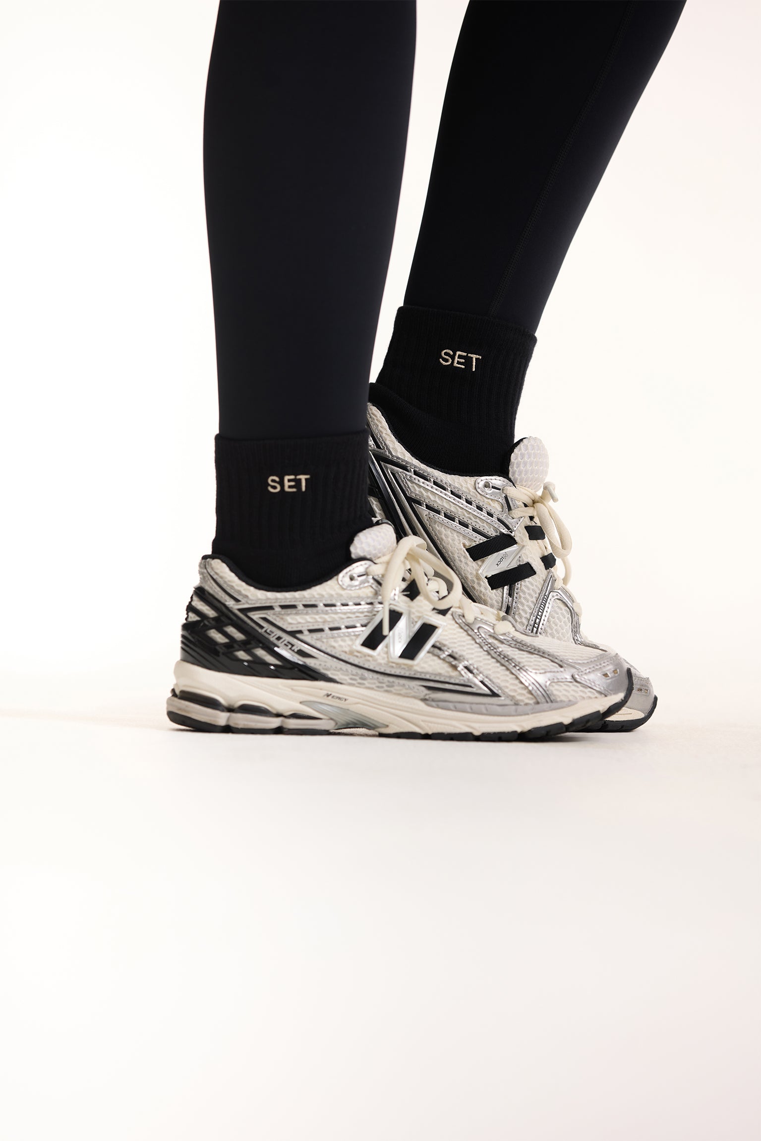SET SHORTY SOCKS - ONYX/SANDBAR - Image 2