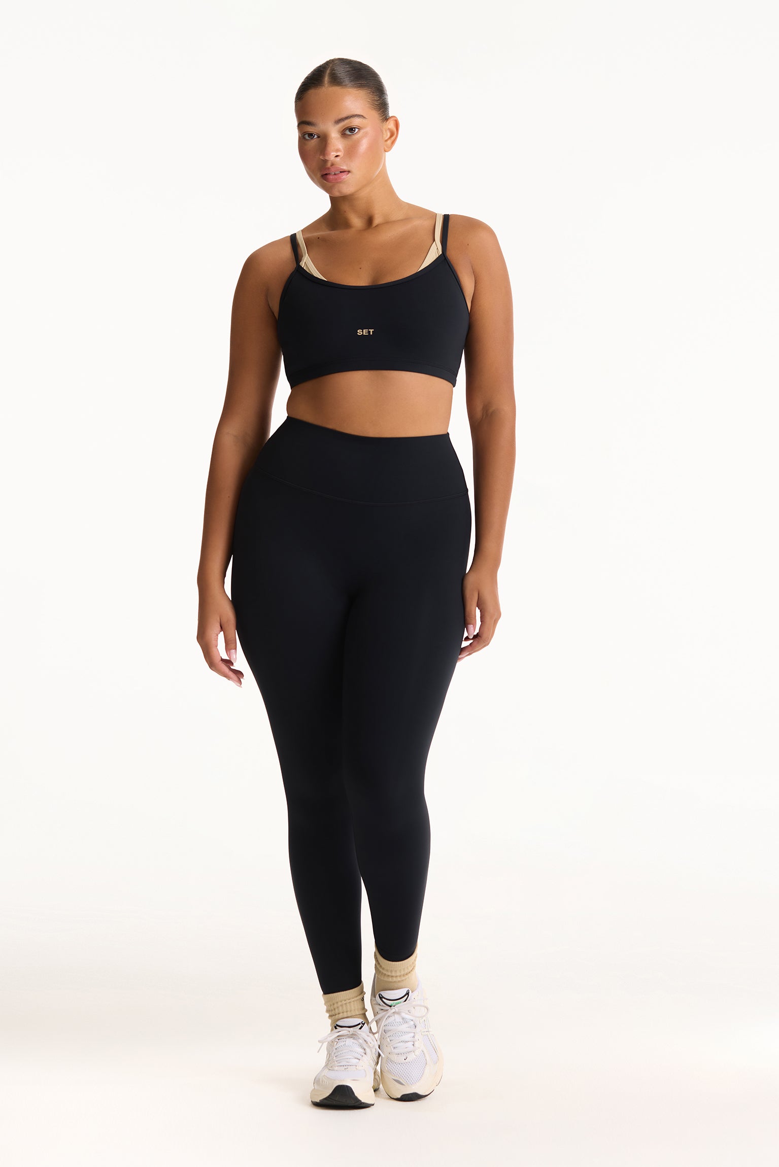 AIRLUXE BREATHE LAYERED MOVE BRA - MARLIN - Image 2