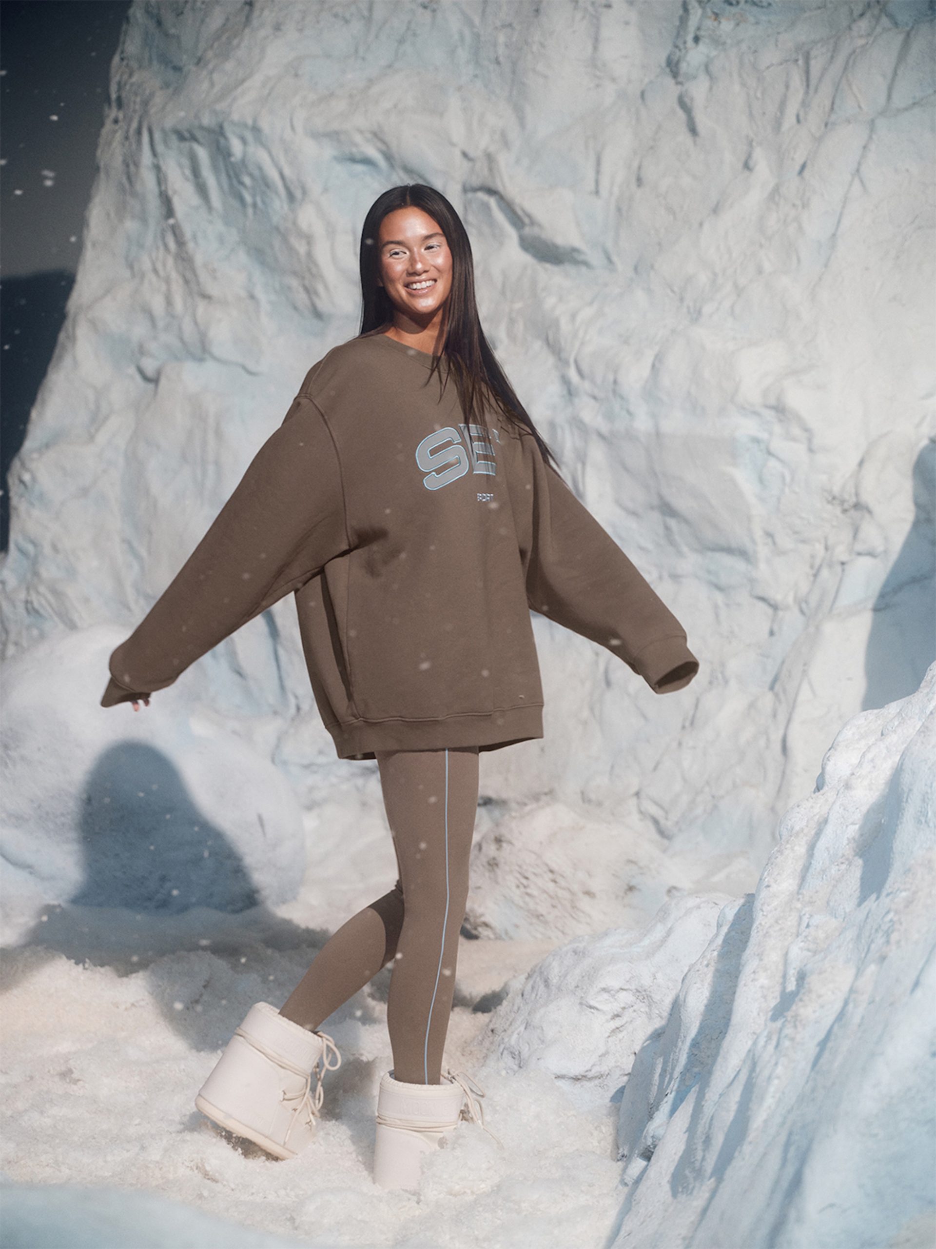 MIDWEIGHT SWEATS STAPLE SET CREWNECK - RUSH - Image 2