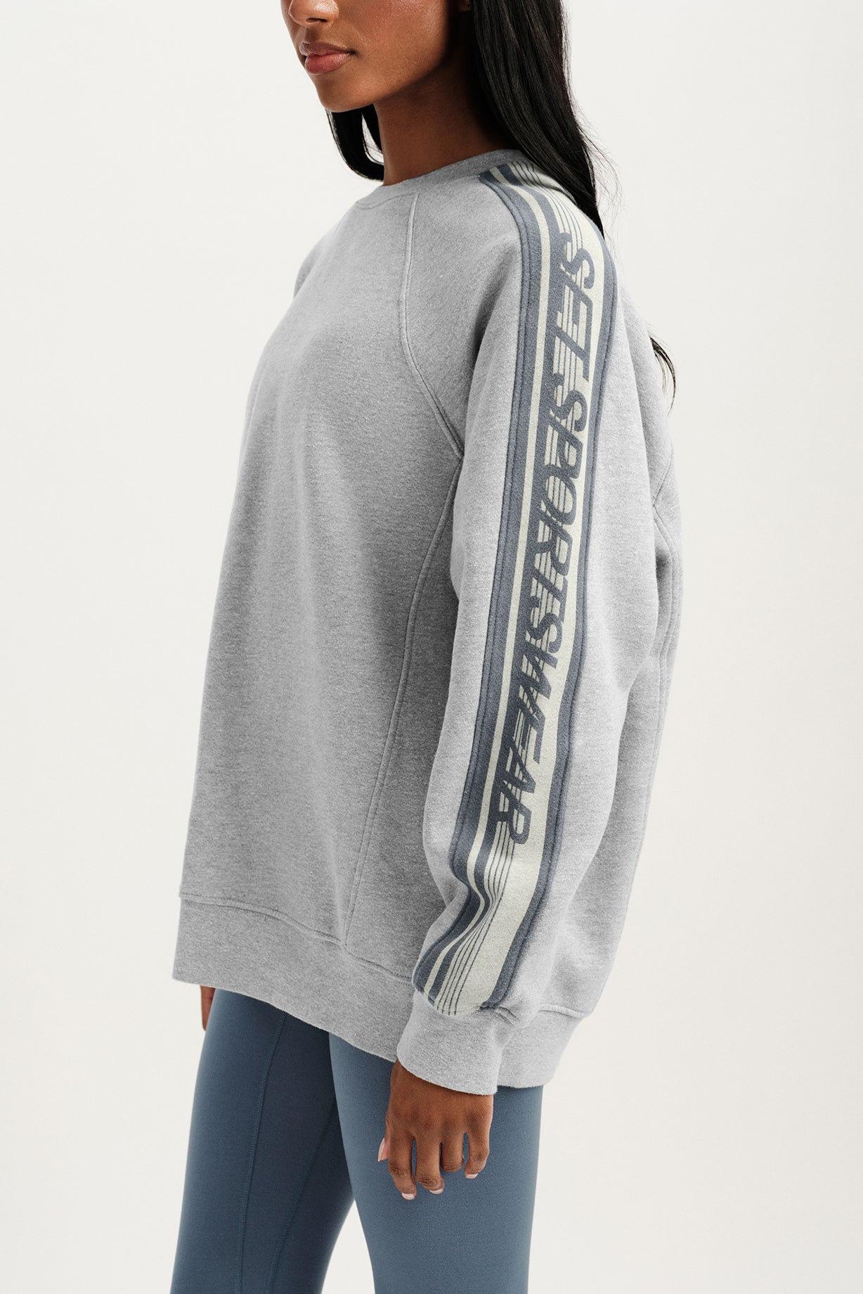 MIDWEIGHT SWEATS STAPLE PANELED CREWNECK - IRON HEATHER GREY/ZUMA - Image 5