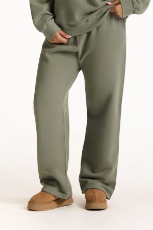 MIDWEIGHT SWEATS STAPLE STRAIGHT LEG SWEATPANTS - KELP
