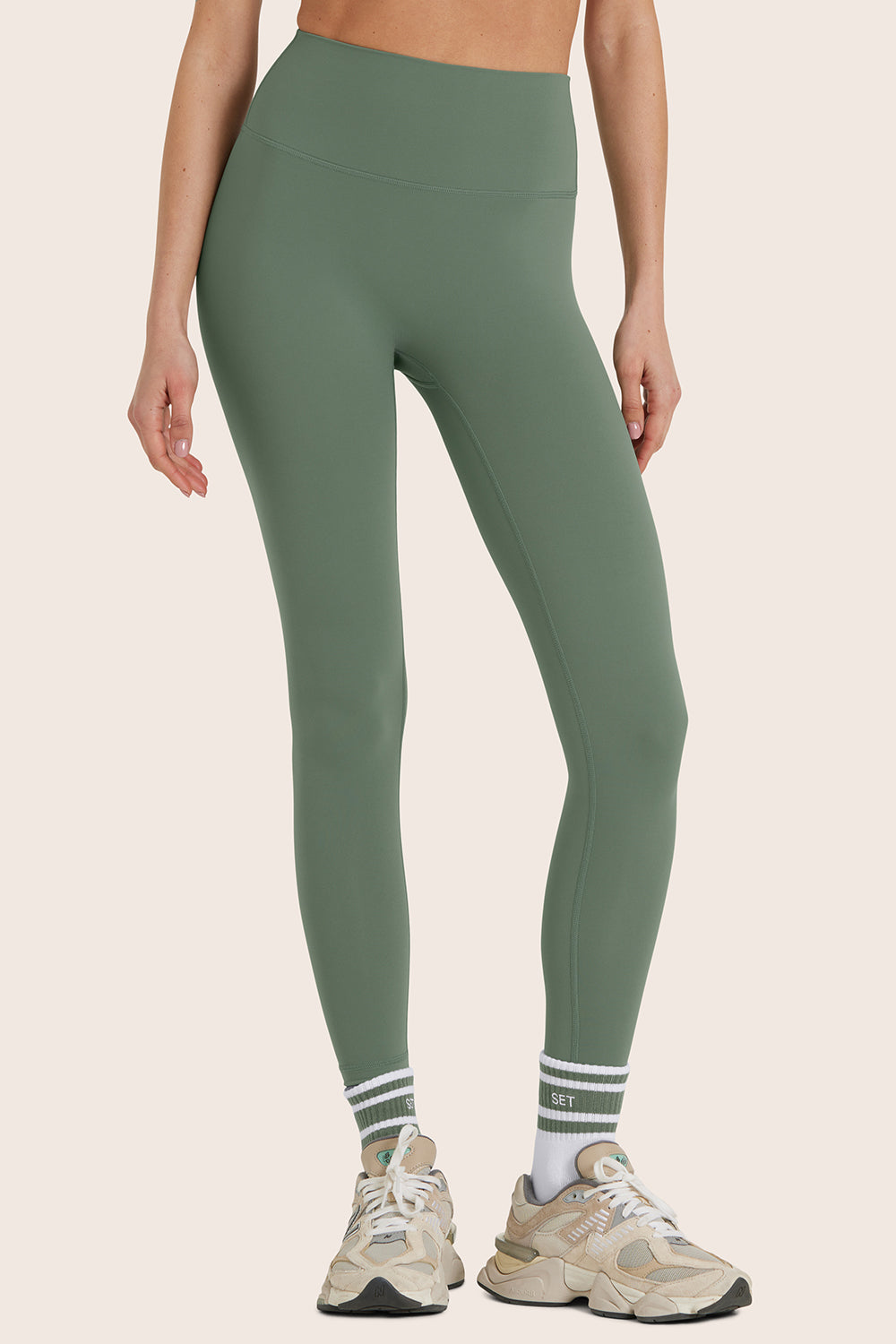 AIRLUXE BREATHE HIGH-RISE LEGGINGS - REFRESH