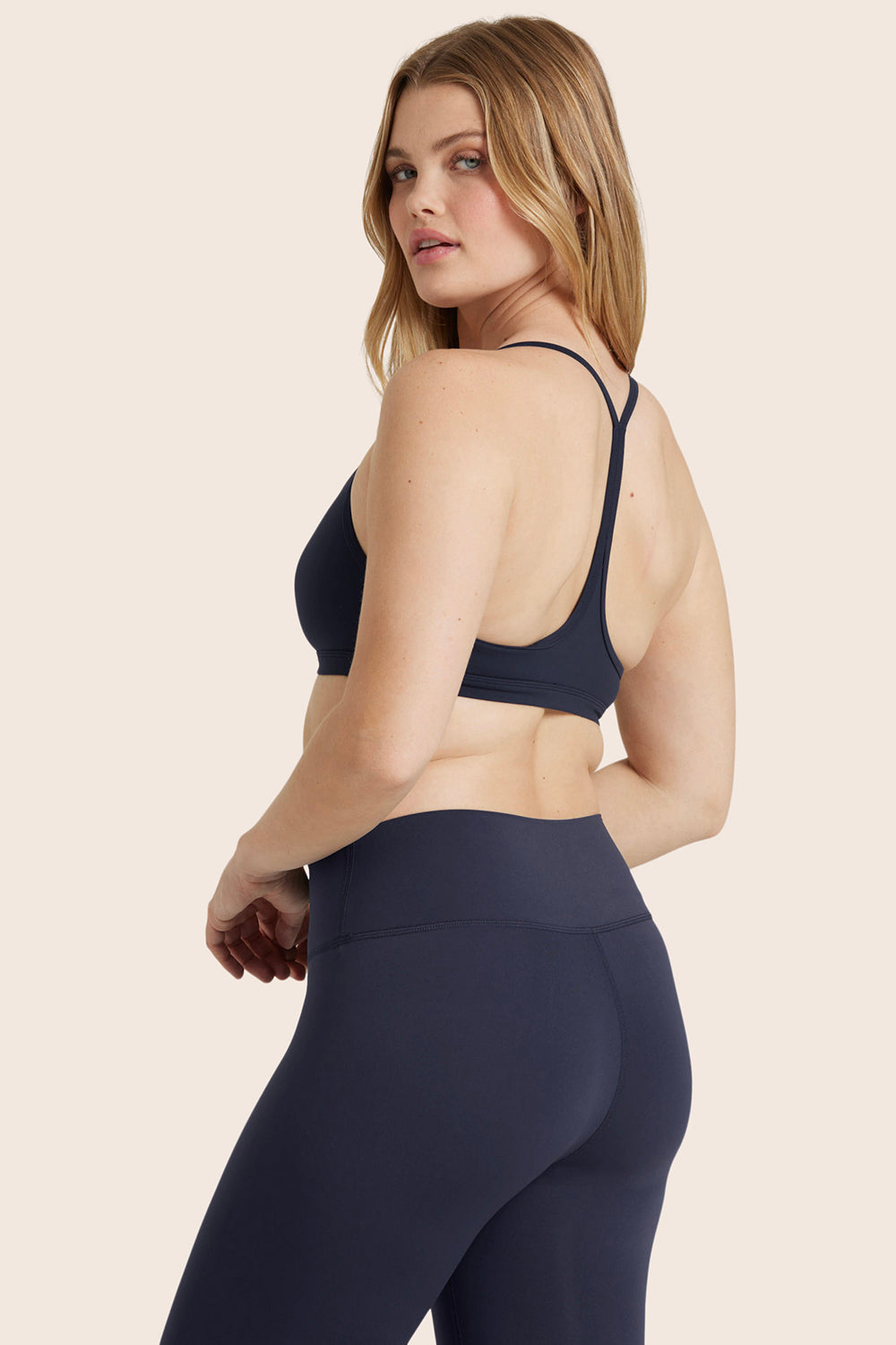 AIRLUXE BREATHE Y BRA - SPADES - Image 2