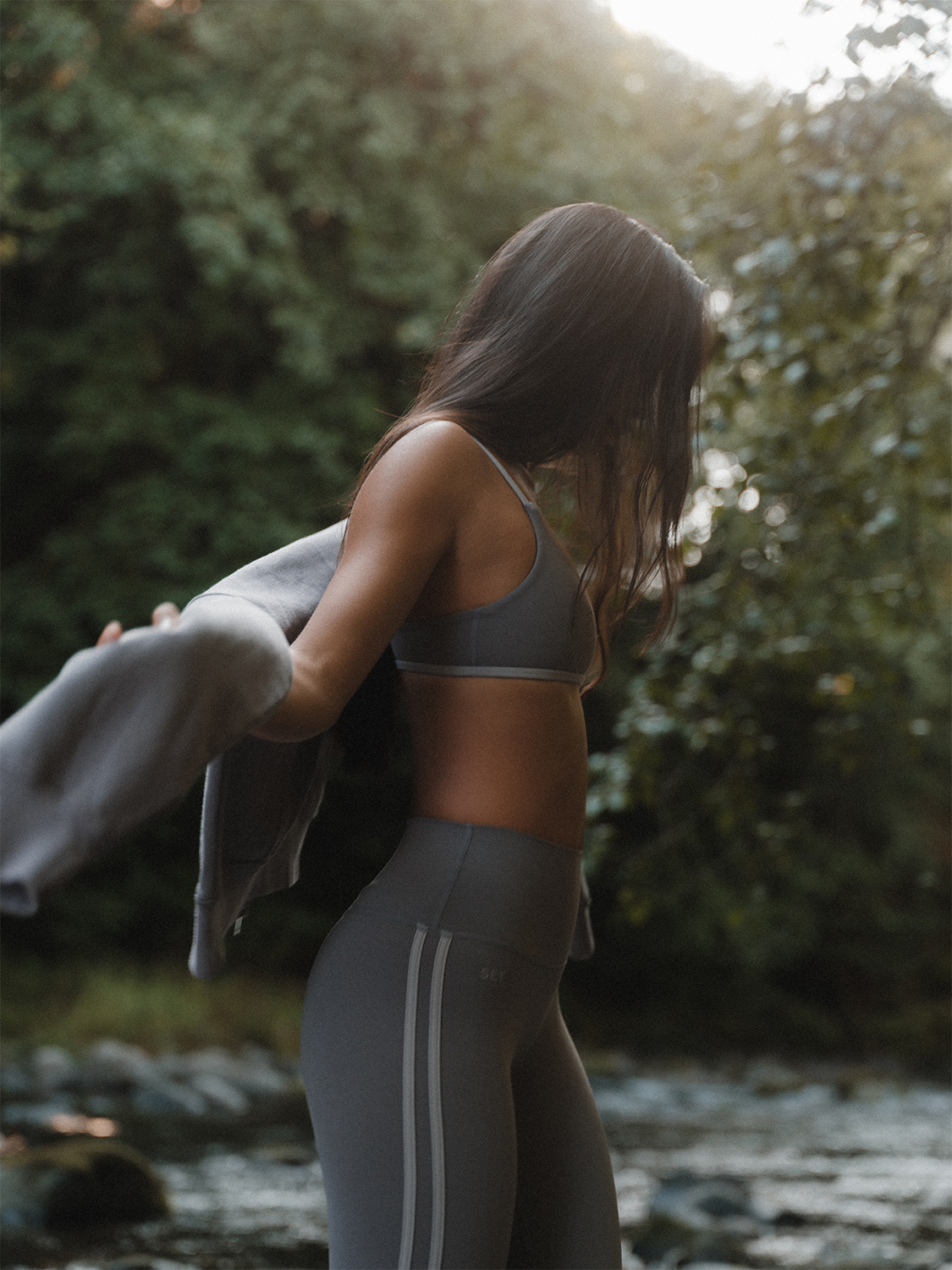 AIRLUXE BREATHE STRIKE LEGGINGS - LYNX - Image 2